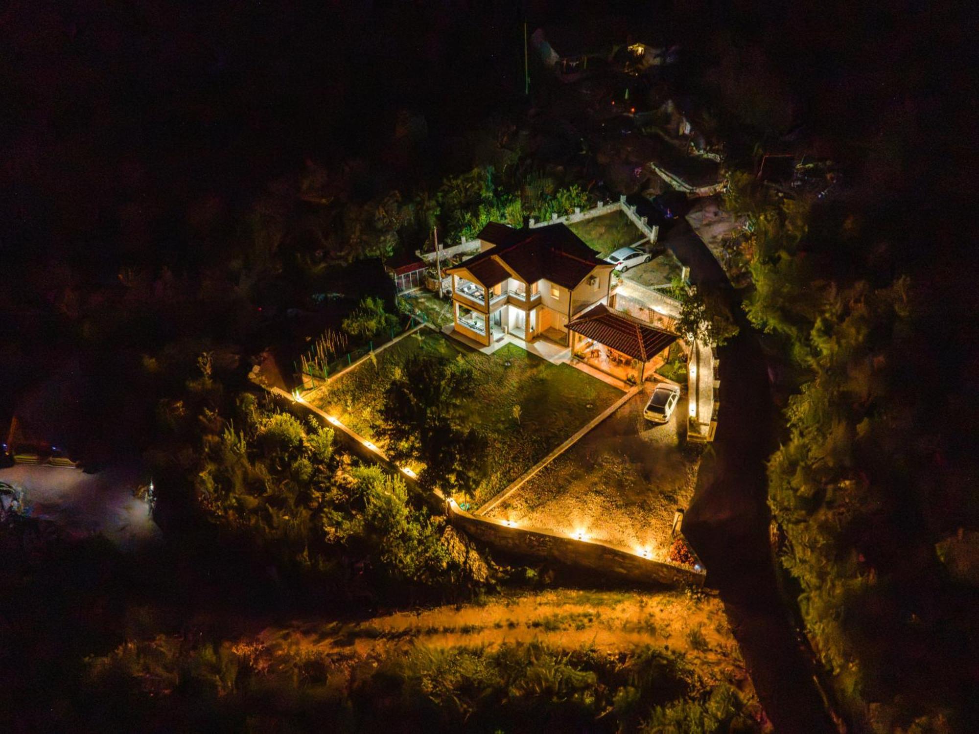 Sunny Side Apartments Rijeka Crnojevića エクステリア 写真